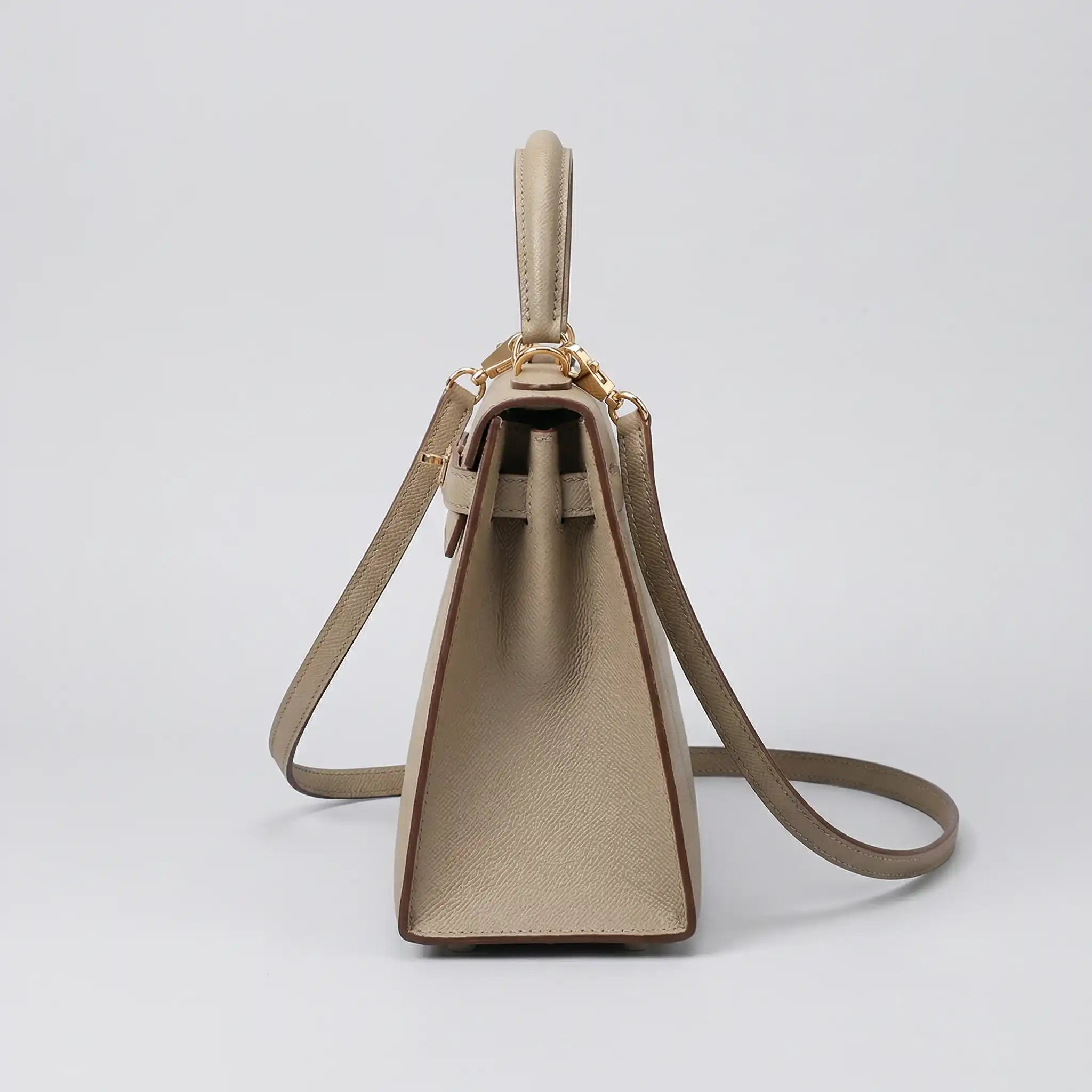 Aurelia 25 HandBag